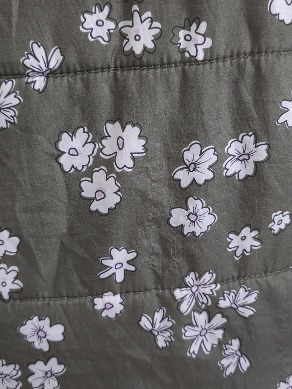 Olive Green Floral Puffer Jacket, Size Small, 7/8 - Picture 6 of 13